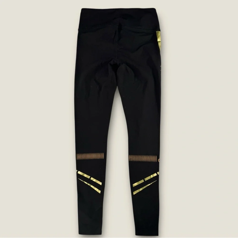 ALO Yoga Black‎ Leggings